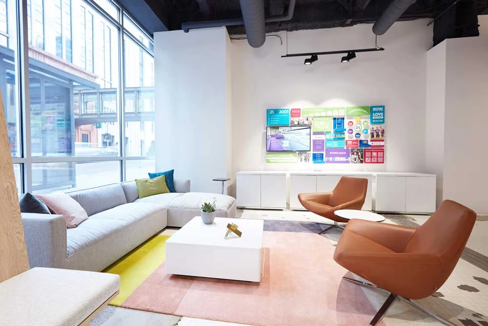Space Branding 17